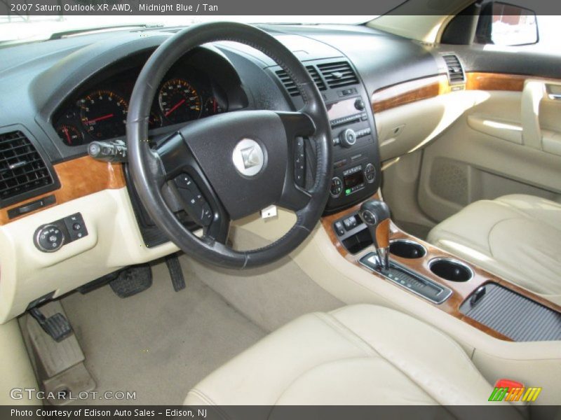 Tan Interior - 2007 Outlook XR AWD 