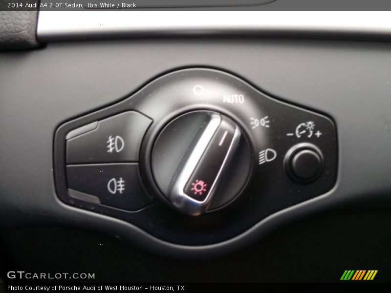 Ibis White / Black 2014 Audi A4 2.0T Sedan