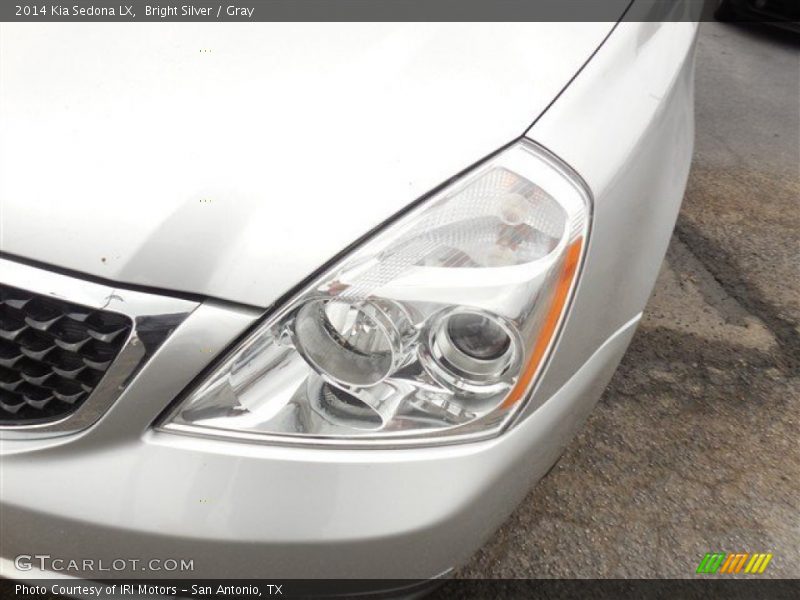 Bright Silver / Gray 2014 Kia Sedona LX