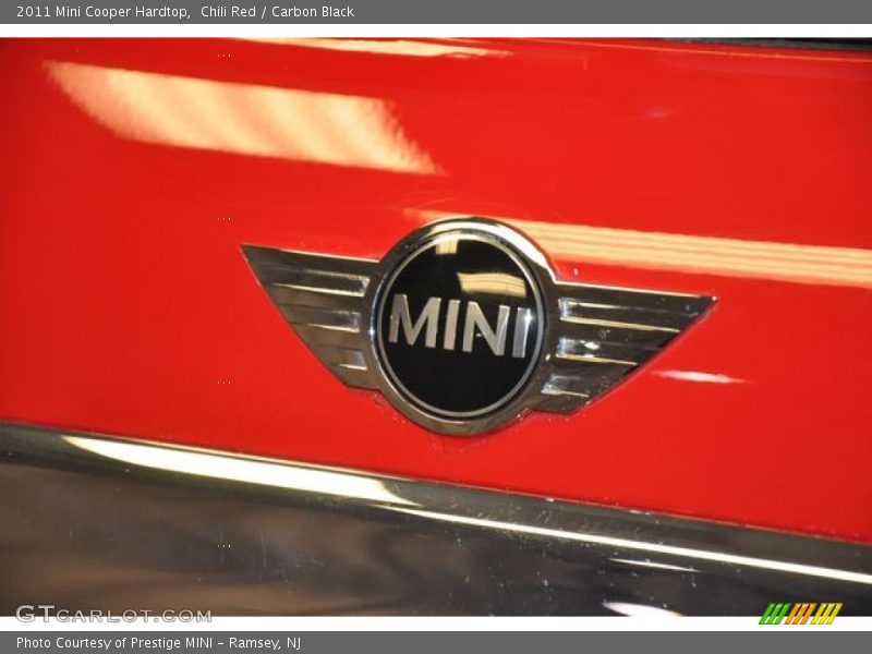 Chili Red / Carbon Black 2011 Mini Cooper Hardtop