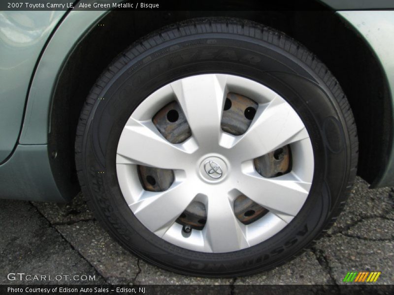  2007 Camry LE Wheel