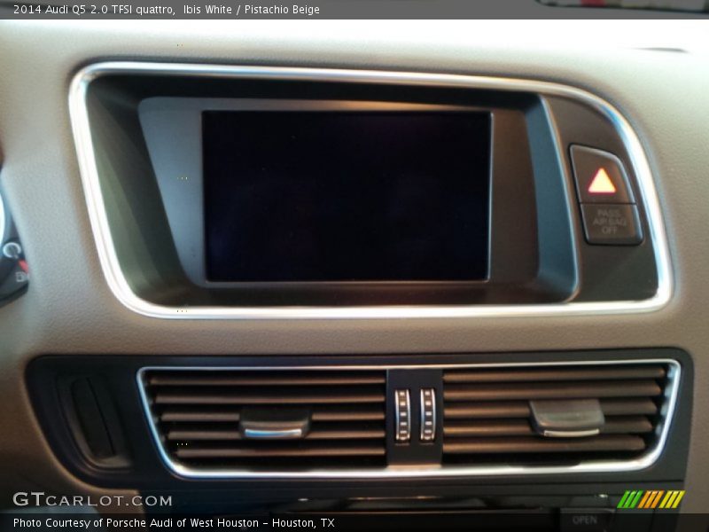 Ibis White / Pistachio Beige 2014 Audi Q5 2.0 TFSI quattro