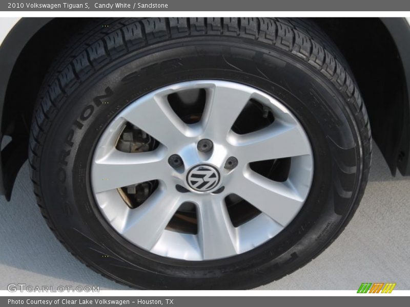 Candy White / Sandstone 2010 Volkswagen Tiguan S