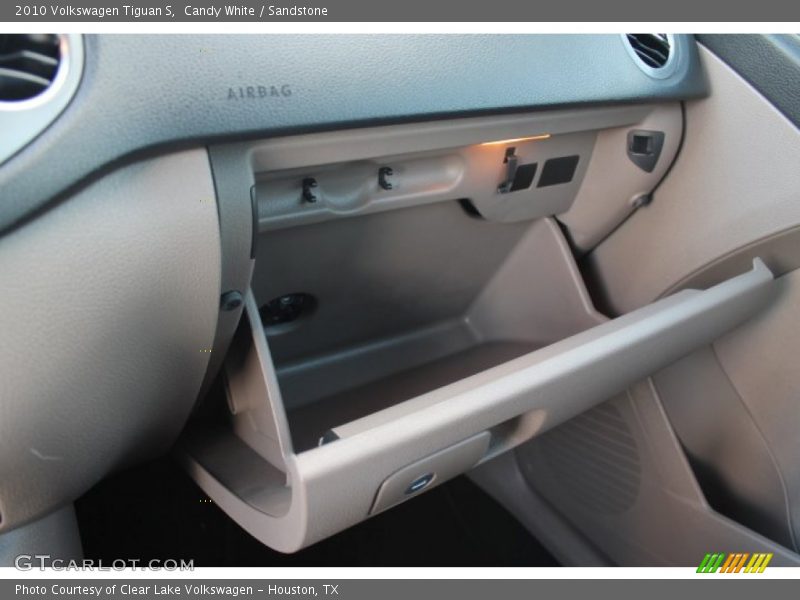 Candy White / Sandstone 2010 Volkswagen Tiguan S