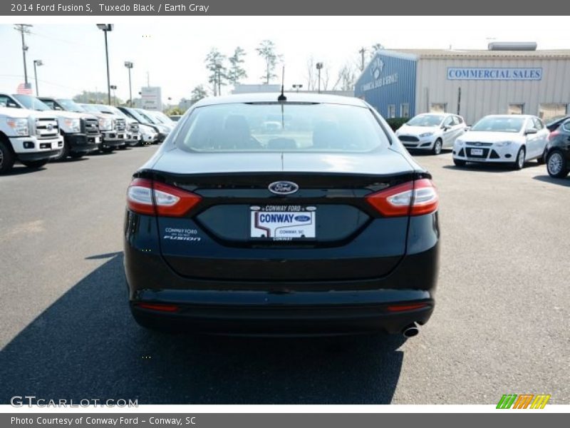 Tuxedo Black / Earth Gray 2014 Ford Fusion S