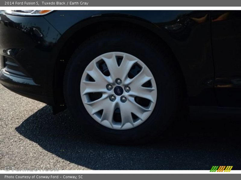 Tuxedo Black / Earth Gray 2014 Ford Fusion S