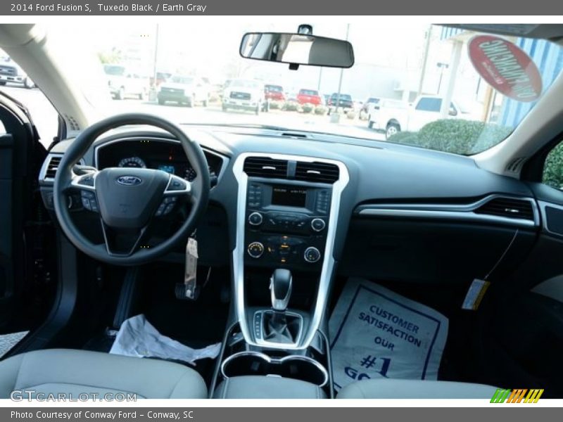 Tuxedo Black / Earth Gray 2014 Ford Fusion S