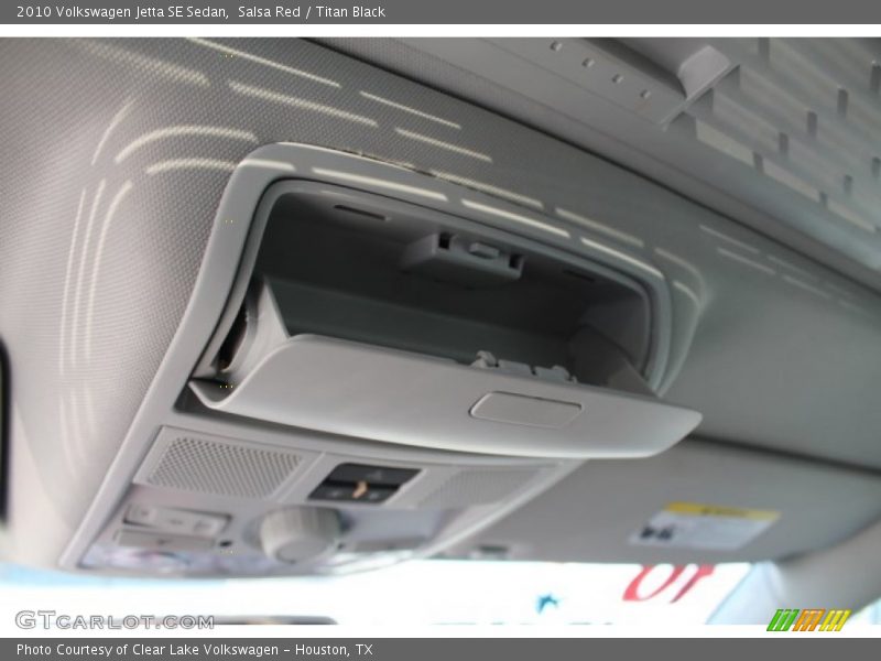 Salsa Red / Titan Black 2010 Volkswagen Jetta SE Sedan