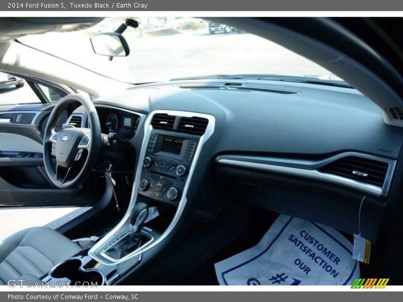 Tuxedo Black / Earth Gray 2014 Ford Fusion S
