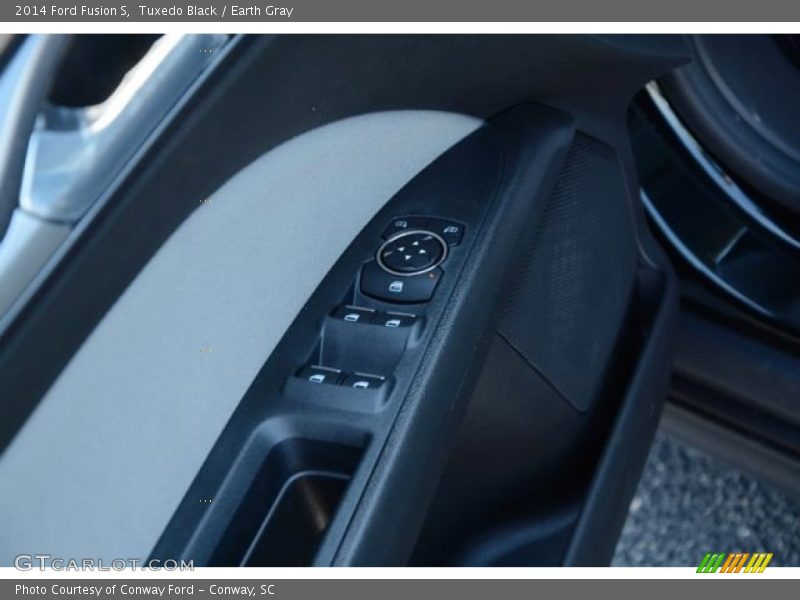 Tuxedo Black / Earth Gray 2014 Ford Fusion S