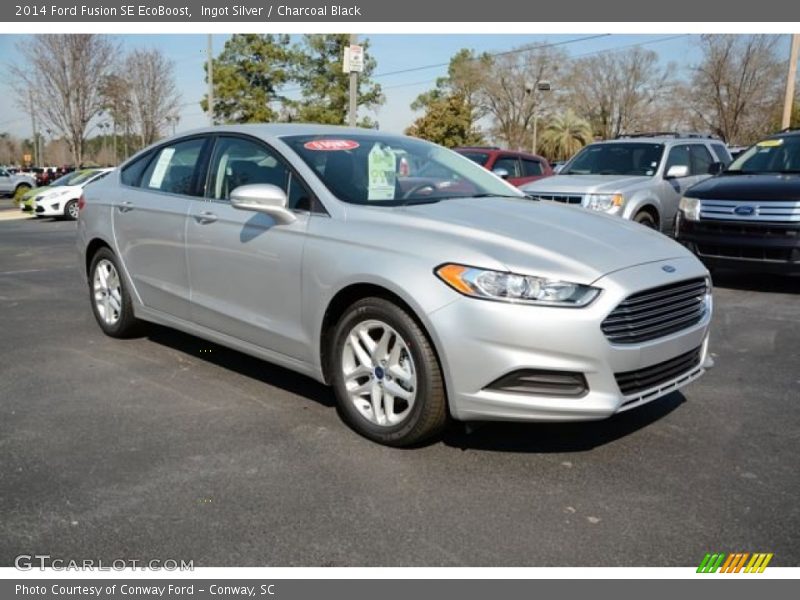 Ingot Silver / Charcoal Black 2014 Ford Fusion SE EcoBoost