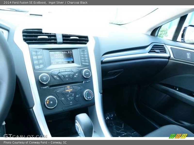 Ingot Silver / Charcoal Black 2014 Ford Fusion SE EcoBoost
