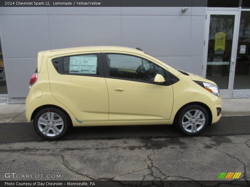 Lemonade / Yellow/Yellow 2014 Chevrolet Spark LS