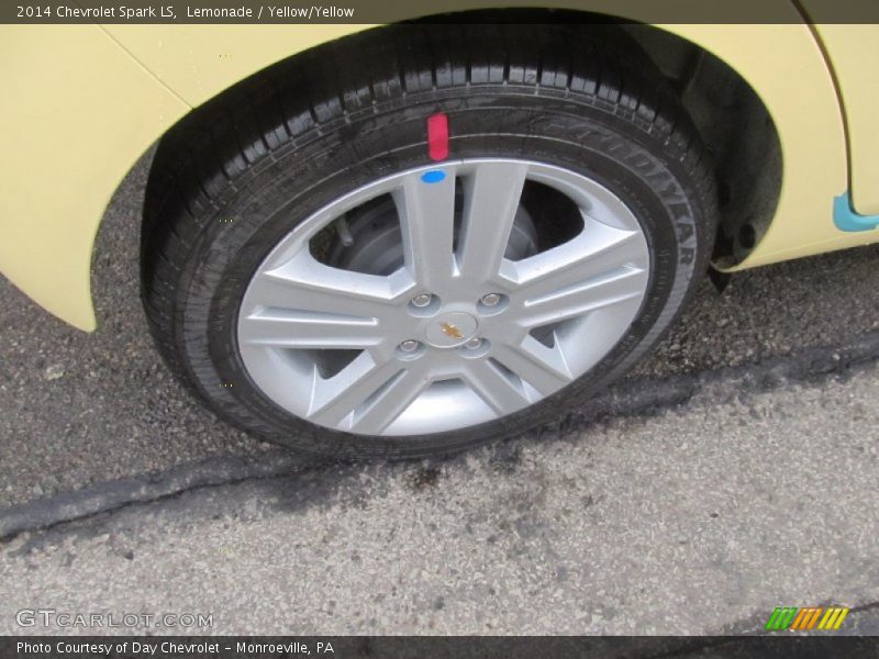 Lemonade / Yellow/Yellow 2014 Chevrolet Spark LS