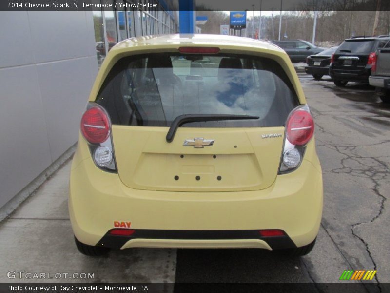 Lemonade / Yellow/Yellow 2014 Chevrolet Spark LS
