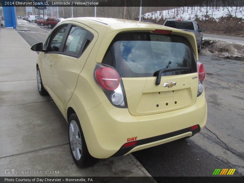 Lemonade / Yellow/Yellow 2014 Chevrolet Spark LS
