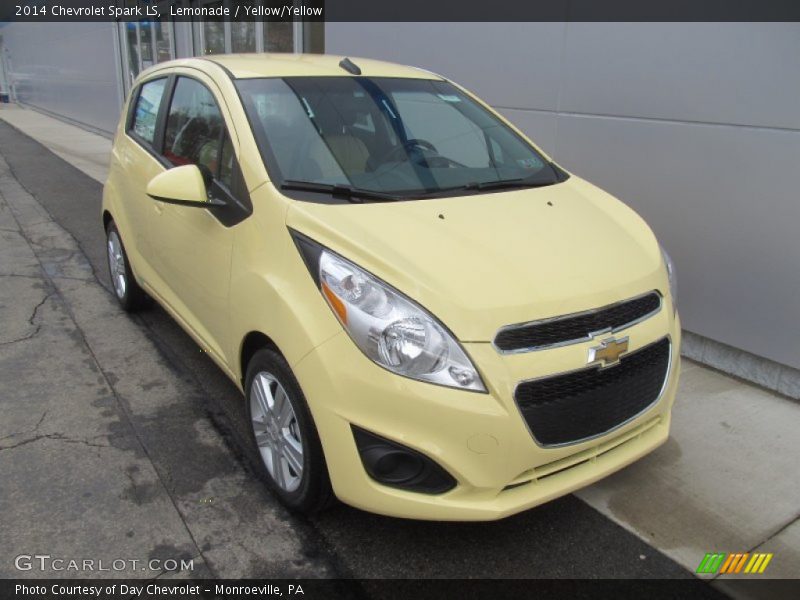 Lemonade / Yellow/Yellow 2014 Chevrolet Spark LS