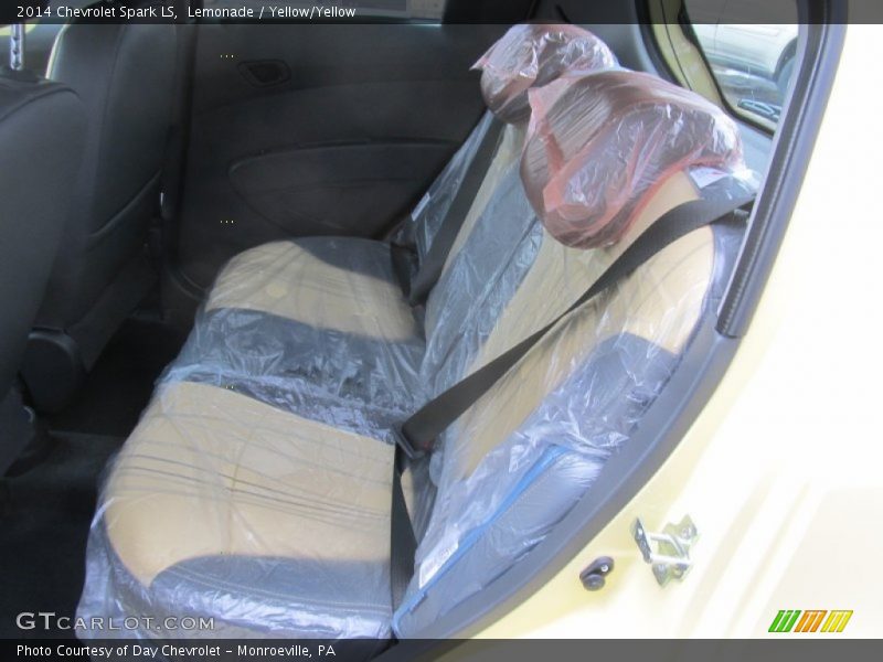 Lemonade / Yellow/Yellow 2014 Chevrolet Spark LS