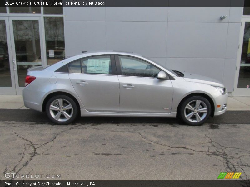 Silver Ice Metallic / Jet Black 2014 Chevrolet Cruze LT