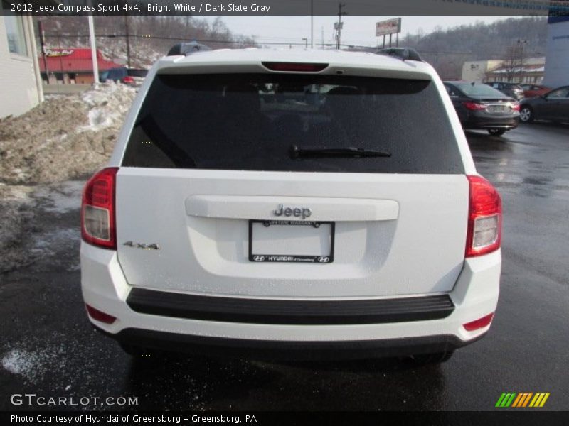 Bright White / Dark Slate Gray 2012 Jeep Compass Sport 4x4