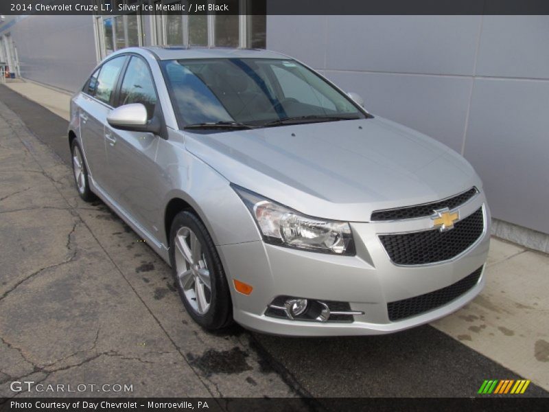 Silver Ice Metallic / Jet Black 2014 Chevrolet Cruze LT