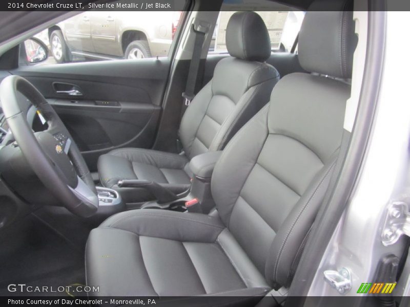 Silver Ice Metallic / Jet Black 2014 Chevrolet Cruze LT