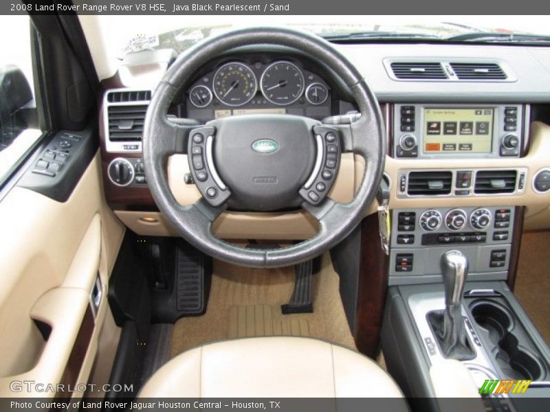 Dashboard of 2008 Range Rover V8 HSE