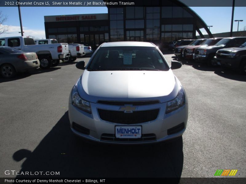 Silver Ice Metallic / Jet Black/Medium Titanium 2012 Chevrolet Cruze LS