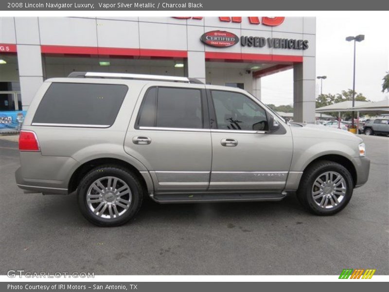 Vapor Silver Metallic / Charcoal Black 2008 Lincoln Navigator Luxury
