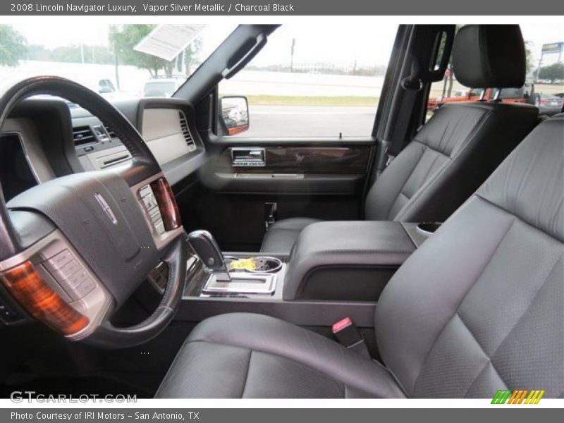 Vapor Silver Metallic / Charcoal Black 2008 Lincoln Navigator Luxury