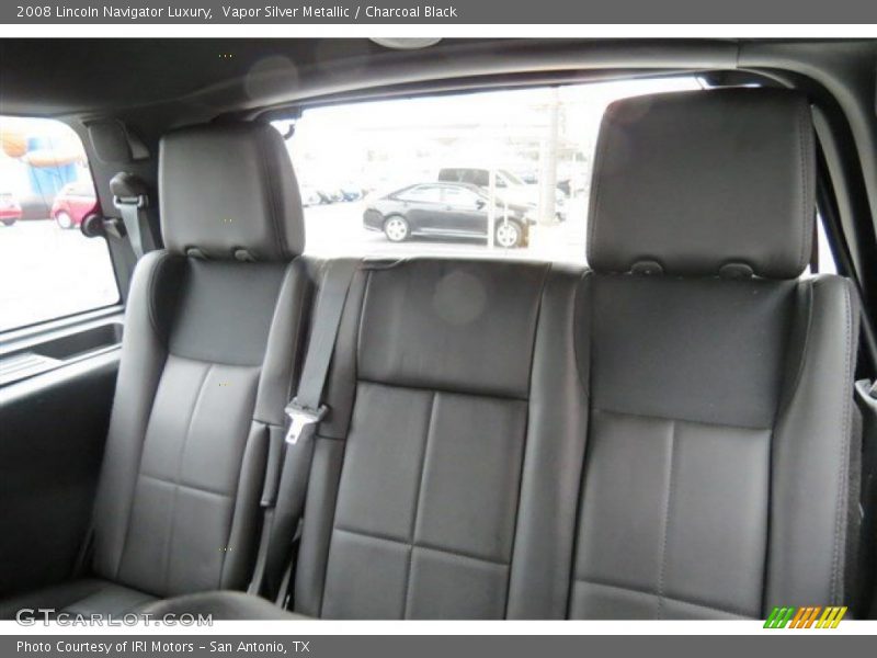 Vapor Silver Metallic / Charcoal Black 2008 Lincoln Navigator Luxury