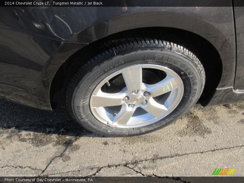 Tungsten Metallic / Jet Black 2014 Chevrolet Cruze LT