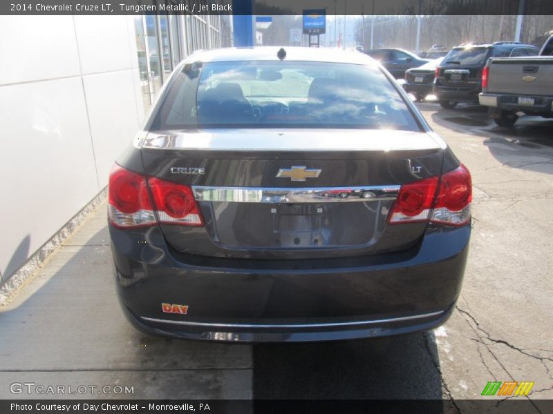 Tungsten Metallic / Jet Black 2014 Chevrolet Cruze LT