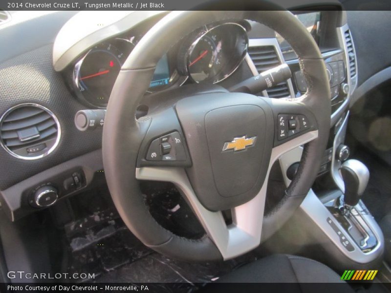 Tungsten Metallic / Jet Black 2014 Chevrolet Cruze LT