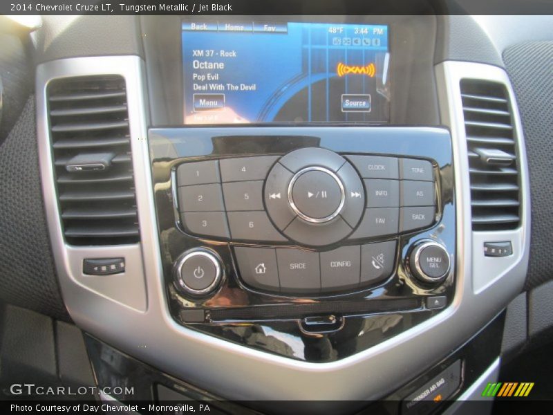 Tungsten Metallic / Jet Black 2014 Chevrolet Cruze LT