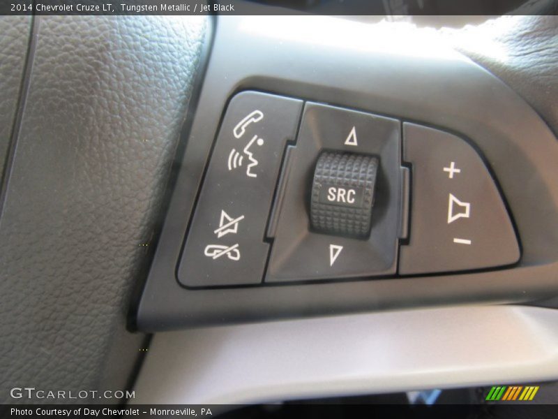 Tungsten Metallic / Jet Black 2014 Chevrolet Cruze LT