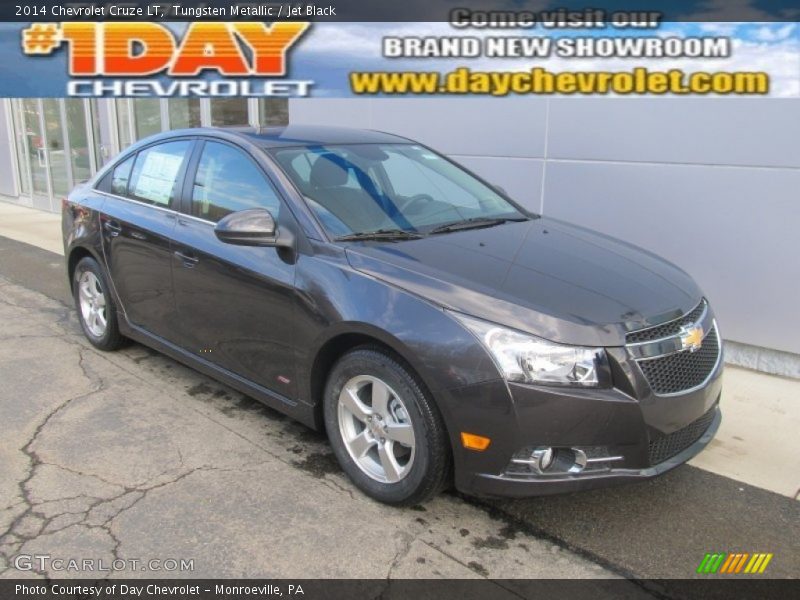 Tungsten Metallic / Jet Black 2014 Chevrolet Cruze LT