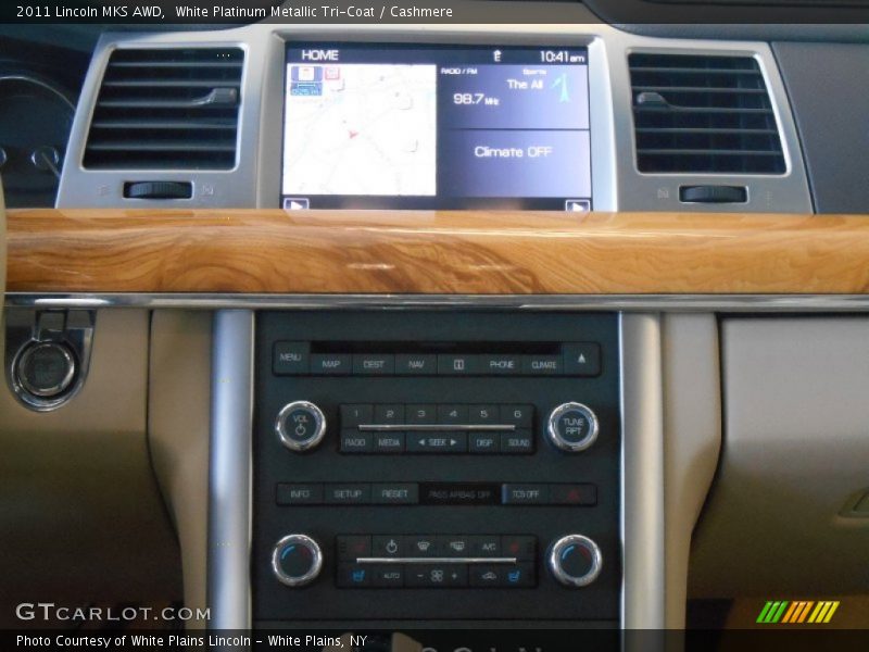 White Platinum Metallic Tri-Coat / Cashmere 2011 Lincoln MKS AWD