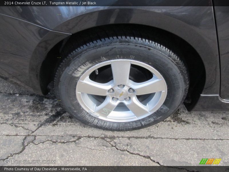 Tungsten Metallic / Jet Black 2014 Chevrolet Cruze LT