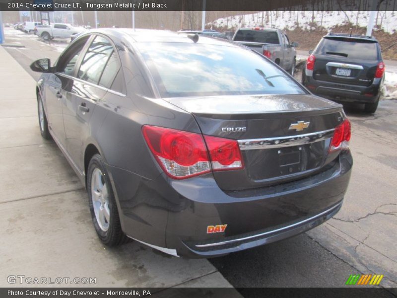 Tungsten Metallic / Jet Black 2014 Chevrolet Cruze LT