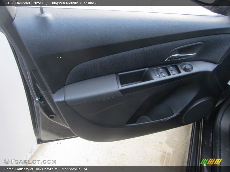 Tungsten Metallic / Jet Black 2014 Chevrolet Cruze LT