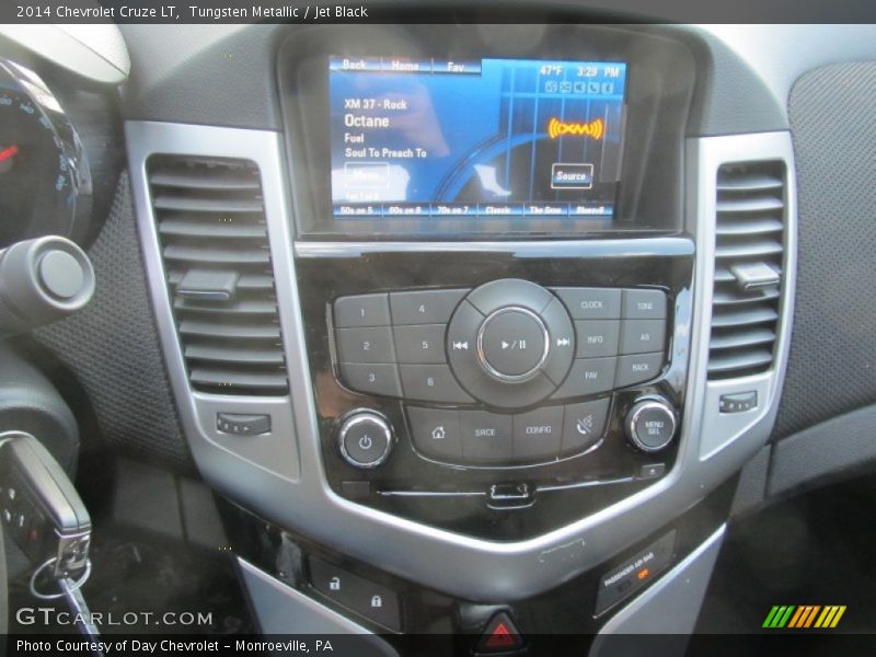 Tungsten Metallic / Jet Black 2014 Chevrolet Cruze LT