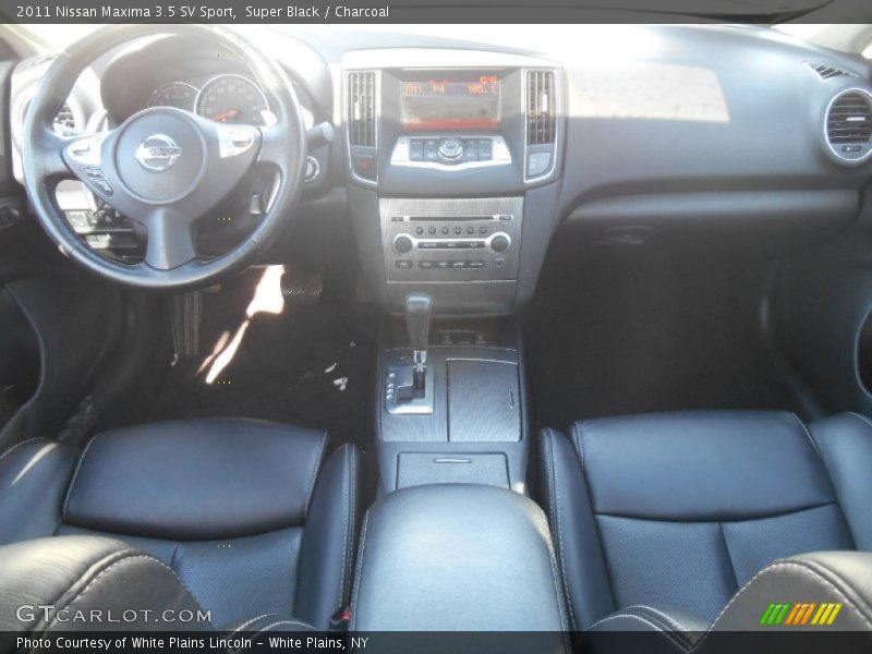 Super Black / Charcoal 2011 Nissan Maxima 3.5 SV Sport