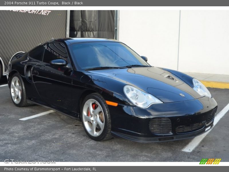 Front 3/4 View of 2004 911 Turbo Coupe