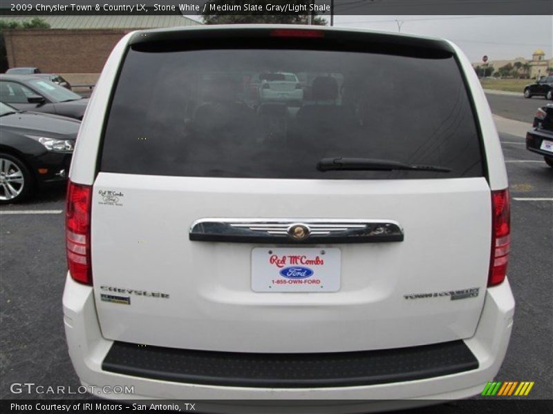 Stone White / Medium Slate Gray/Light Shale 2009 Chrysler Town & Country LX