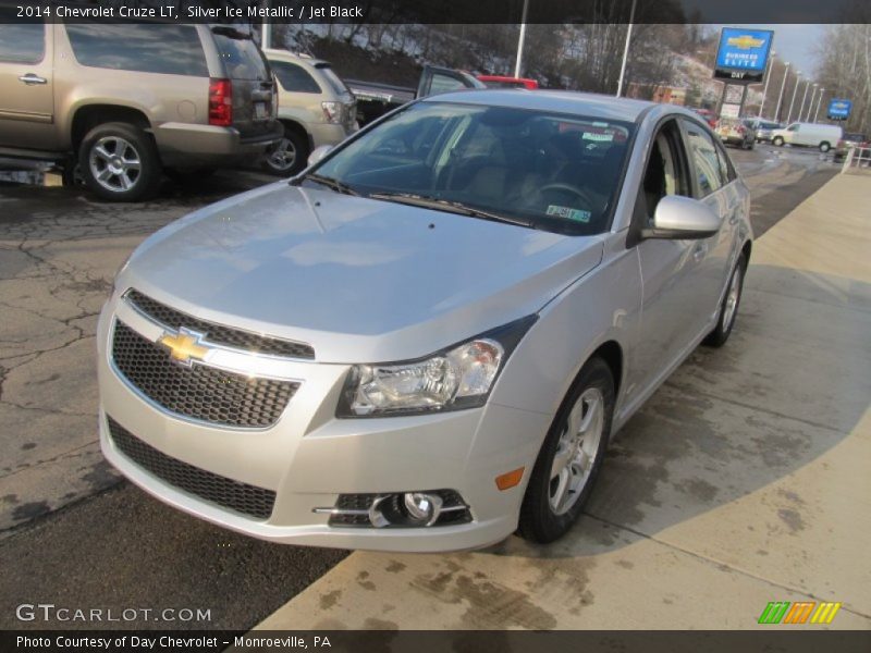 Silver Ice Metallic / Jet Black 2014 Chevrolet Cruze LT