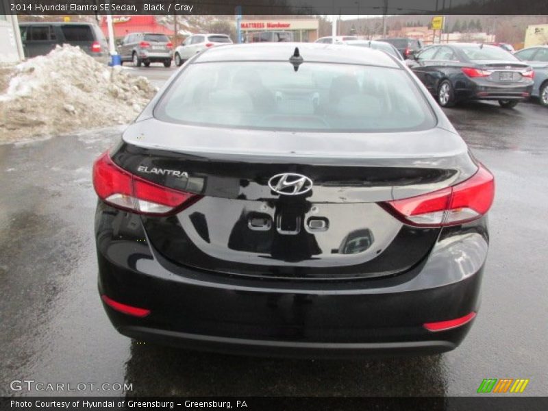 Black / Gray 2014 Hyundai Elantra SE Sedan