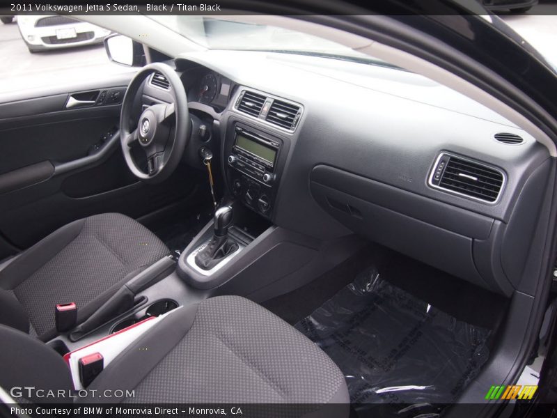 Black / Titan Black 2011 Volkswagen Jetta S Sedan