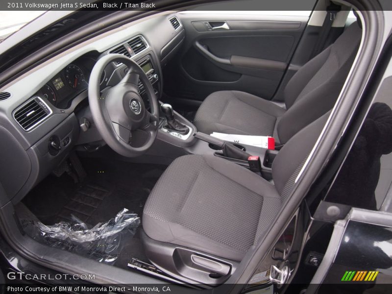 Black / Titan Black 2011 Volkswagen Jetta S Sedan