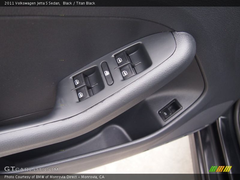 Black / Titan Black 2011 Volkswagen Jetta S Sedan